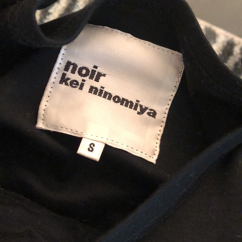Rare Noir kei ninomiya s tee  nwot